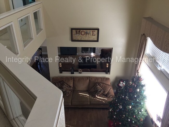Building Photo - Parkside Green Gated Community