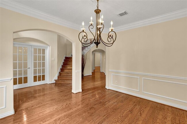 Building Photo - 2416 Spoonbill Dr
