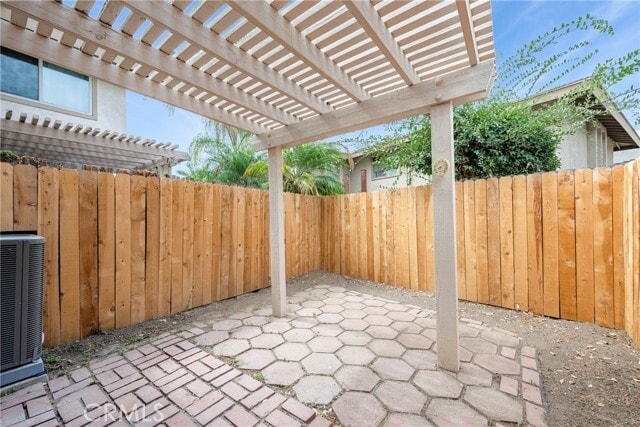 Building Photo - 245 Doverfield Dr
