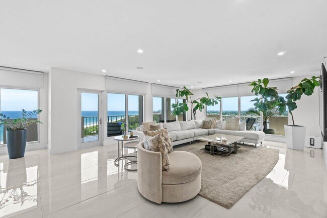 Building Photo - 4001 N Ocean Blvd