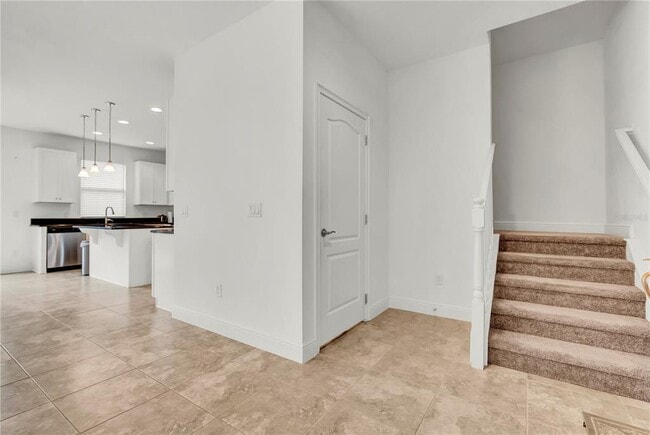 Building Photo - 14029 Tarvin St