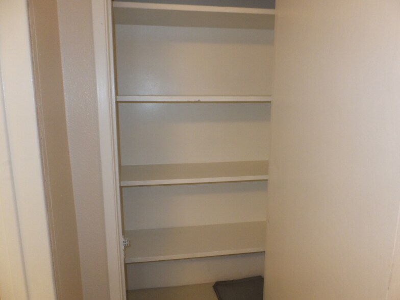 Building Photo - 6890 Paramount Blvd