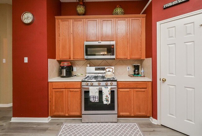 Building Photo - 24810 Sageford Ct