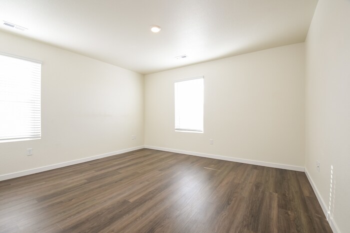 Building Photo - 13486 Oneida Ln