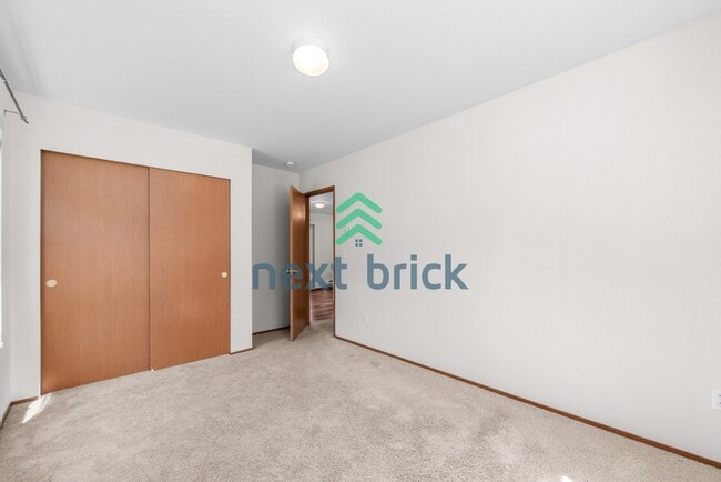 Building Photo - Charming Detached Cottage in Snoqualmie Ridge - Award Winning Schools!