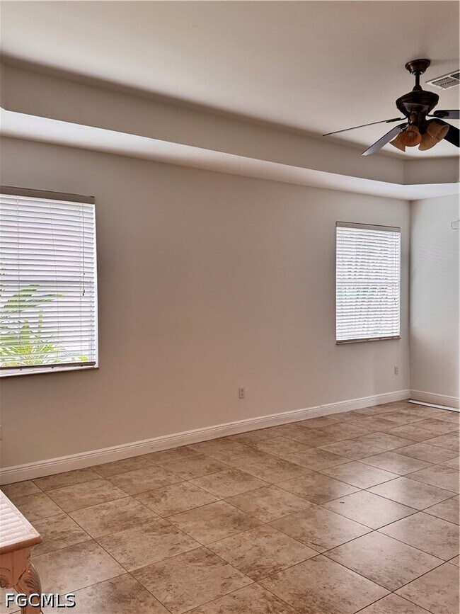 Building Photo - 26527 Robin Way