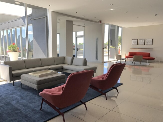 Building Photo - 6050 JFK Blvd E