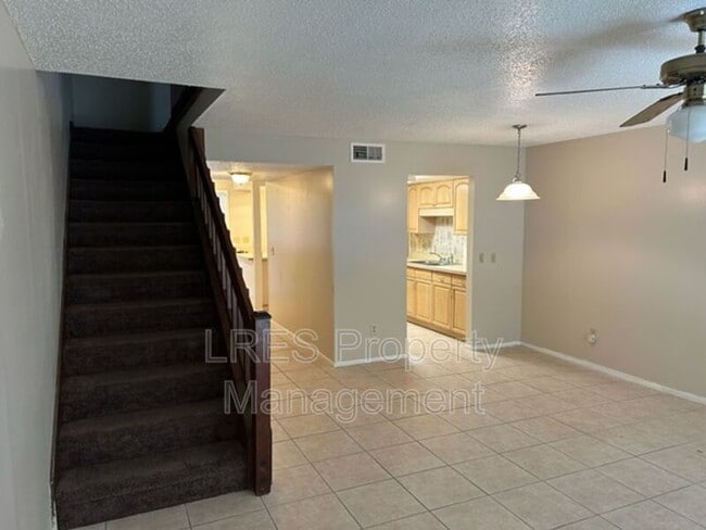 Building Photo - 4603 Lighthouse Cir