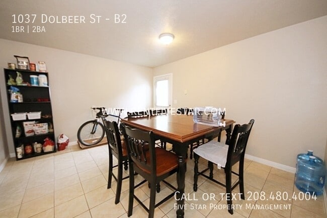 Building Photo - 1037 Dolbeer St