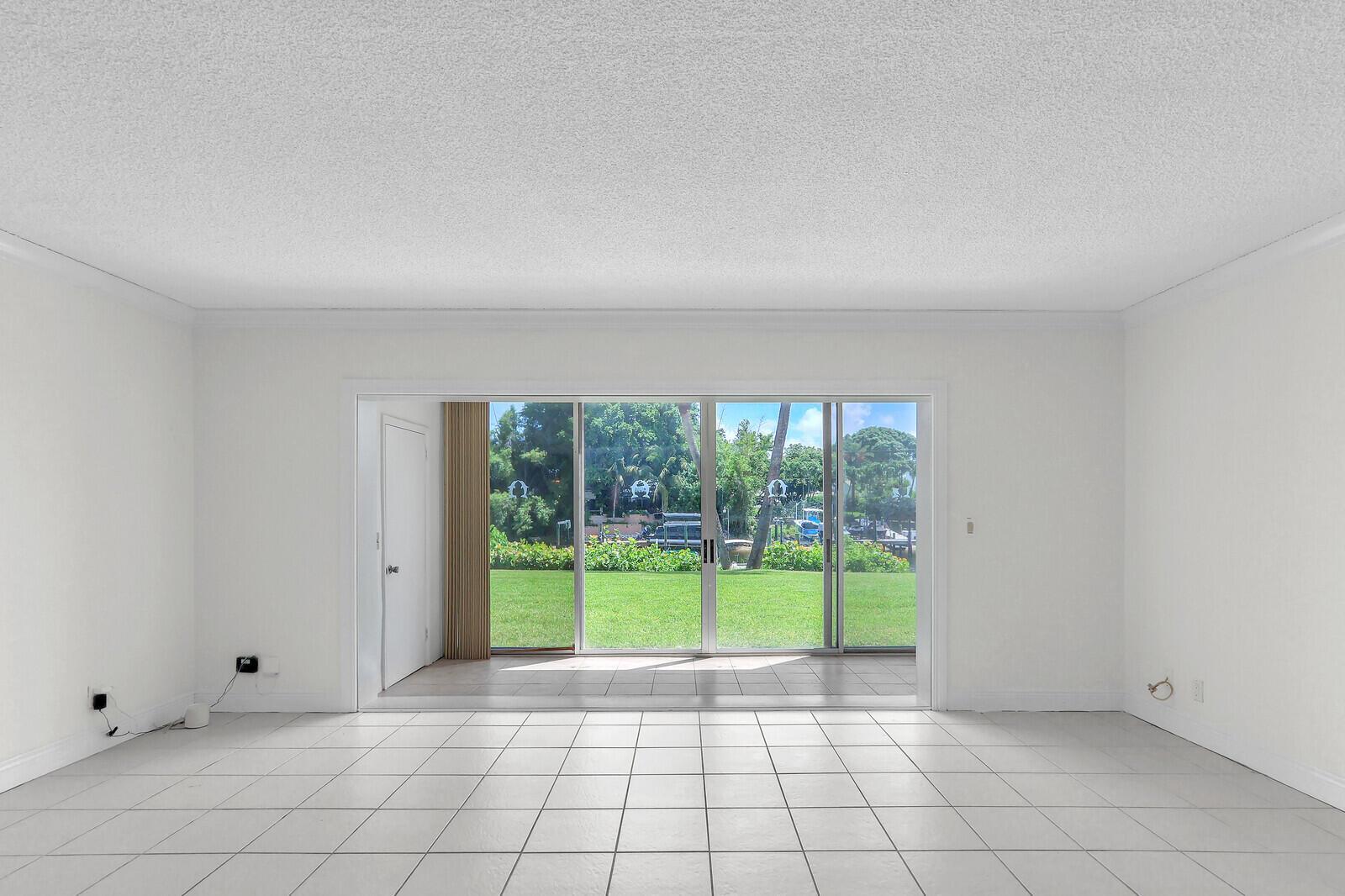 Building Photo - 342 Southwind Dr
