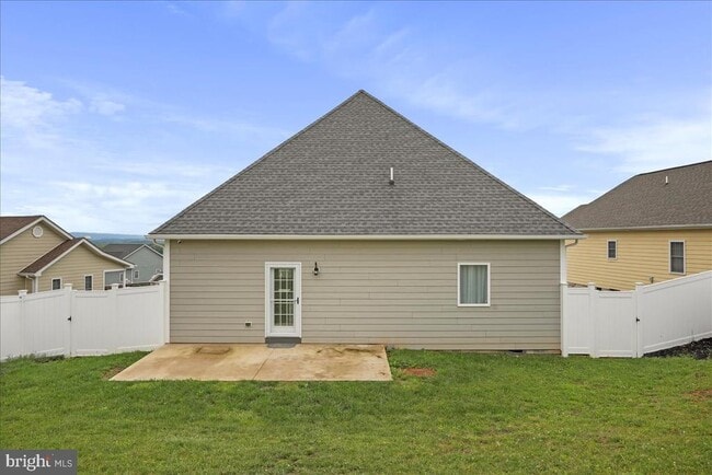 Building Photo - 115 Beauregard Dr