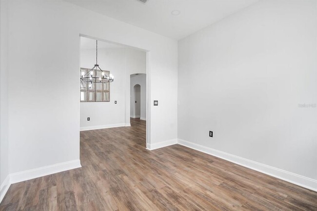 Building Photo - 6011 Martinglade Pl