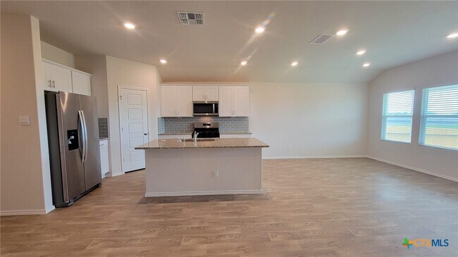 Building Photo - 364 Deborah Dr