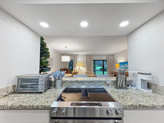 Building Photo - 13334 Polo Club Rd