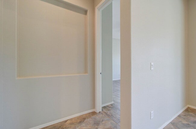 Building Photo - 4120 E Donato Dr