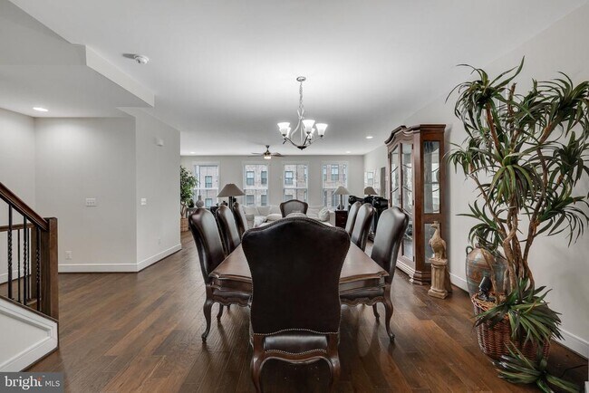 Building Photo - 42282 Crawford Ter