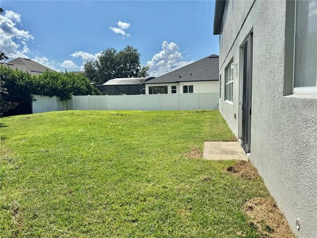 Building Photo - 739 Cascading Creek Ln