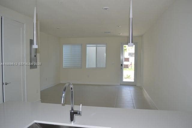 Building Photo - 6416 NW 102 Court #110 Doral, FL 33178