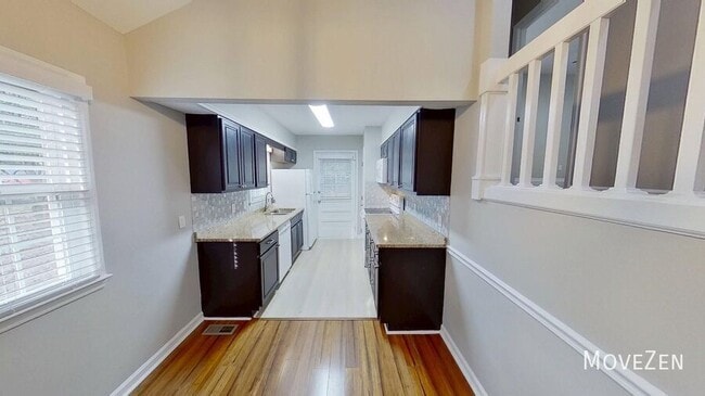 Building Photo - 7020 Mine Creek Ln