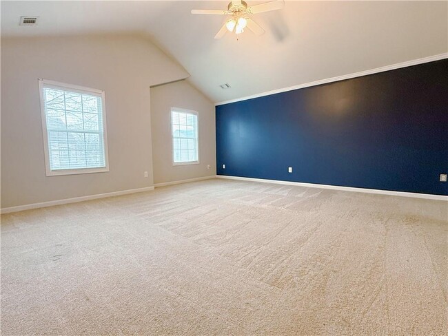 Building Photo - 5691 Apple Grove Rd NE