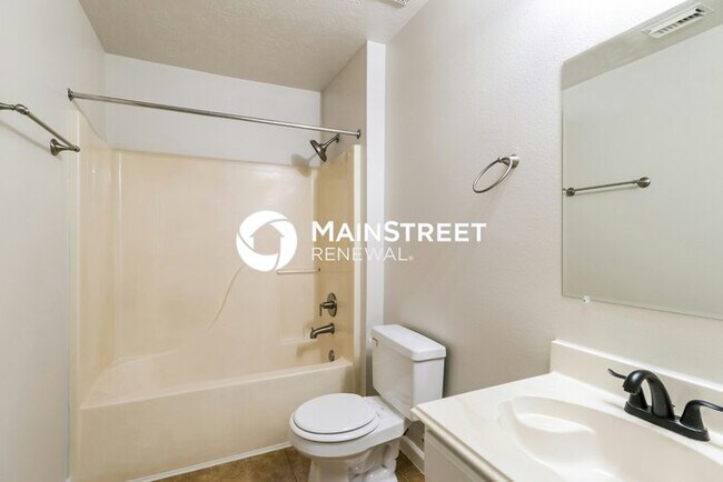 Building Photo - 4 Bedroom Pet-Friendly Home in PORTER, TX with Main Street Renewal