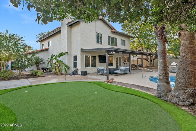 Building Photo - 5408 E Kelton Ln