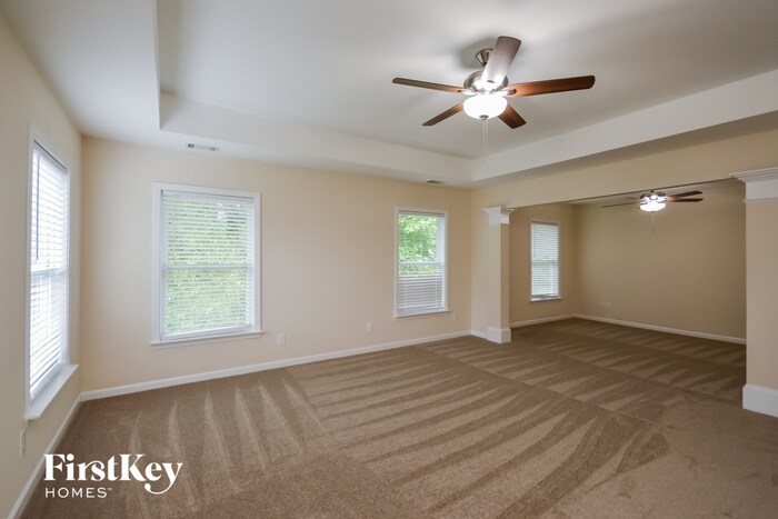 Building Photo - 30 Wellstone Pl
