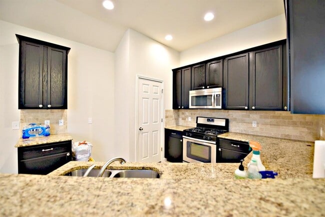 Building Photo - 1900 Little Elm Trail