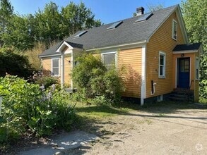 Building Photo - 41 Harwood Ave