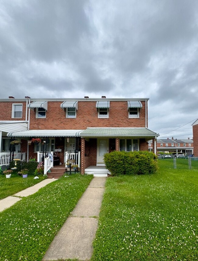 Building Photo - 8166 Del Haven Rd