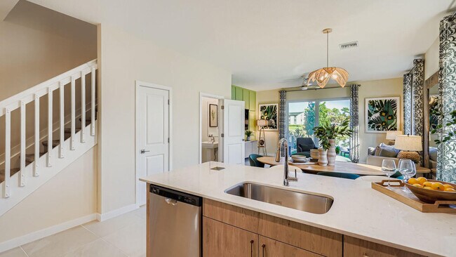 Building Photo - 202 Lakeside Lndg Dr