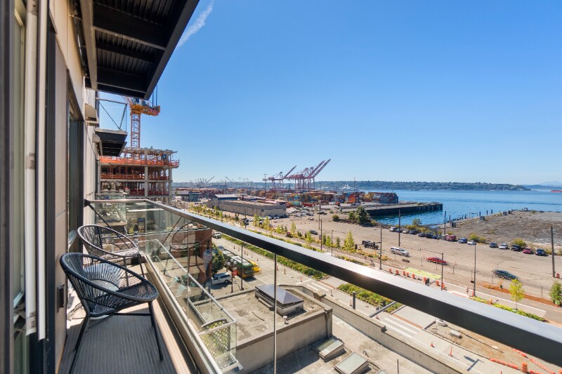 Building Photo - 80 South Main St