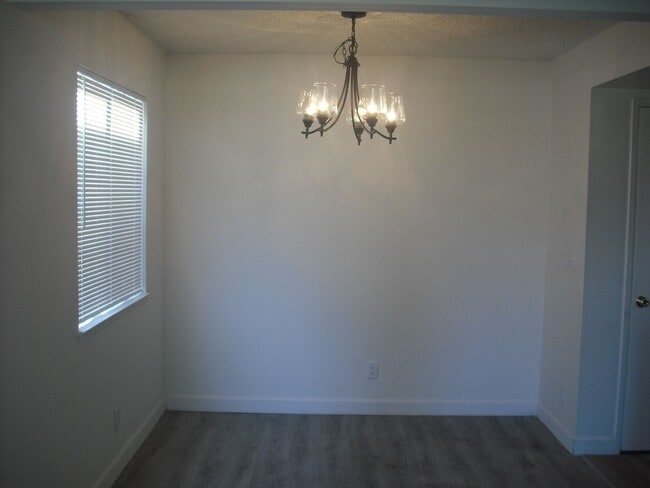 Building Photo - Marina Village Manor Home