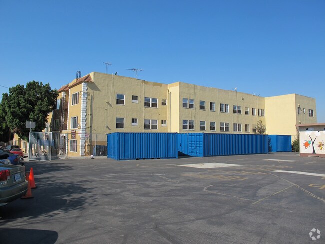 Building Photo - Hartford Hills Apartments