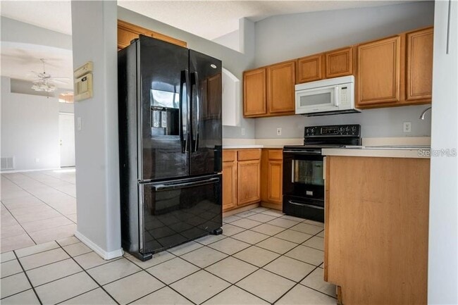 Building Photo - 13246 Summerton Dr