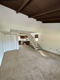 Building Photo - 15 Concord Ct