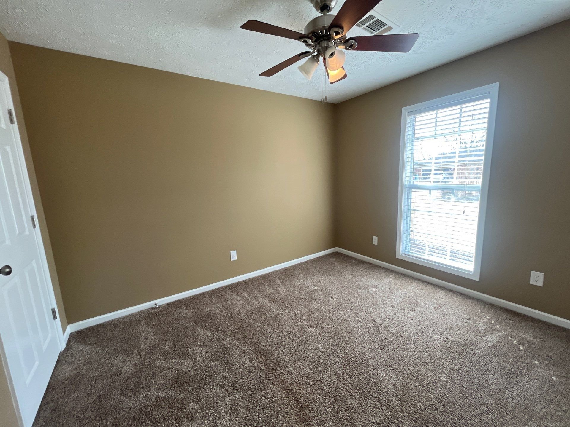 Building Photo - 612 Gettysburg Dr