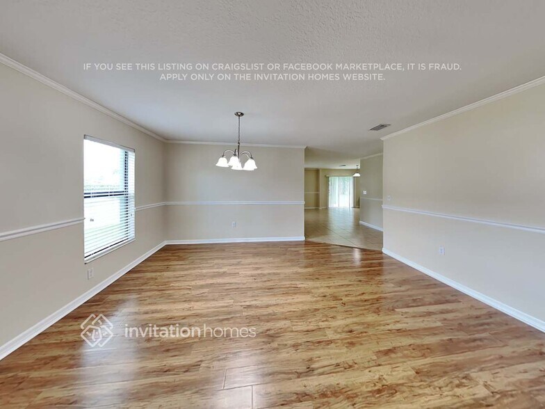 Building Photo - 212 Oaklanding Ln