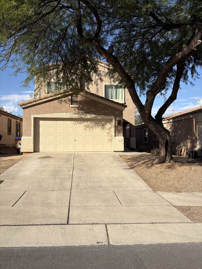 Building Photo - Rancho Sahuarita