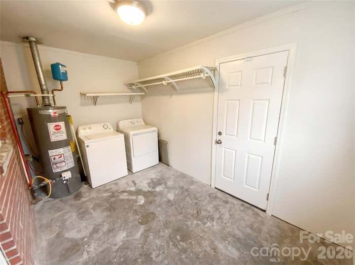 Building Photo - 2308 Grimes St