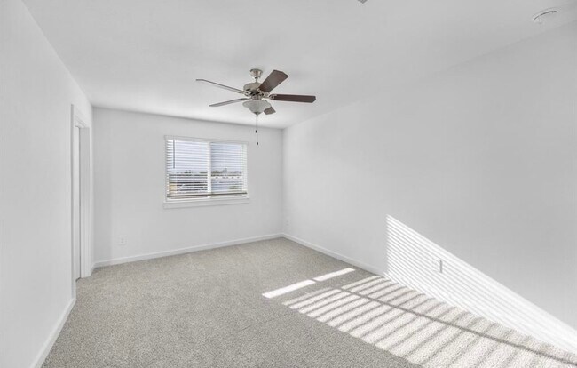 Building Photo - 13436 Sombrero Cay Dr