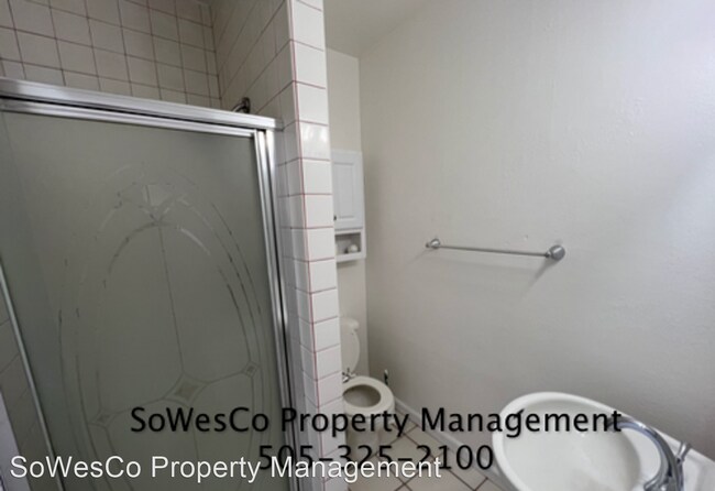 Building Photo - 3 br, 2 bath House - 301 W Tycksen