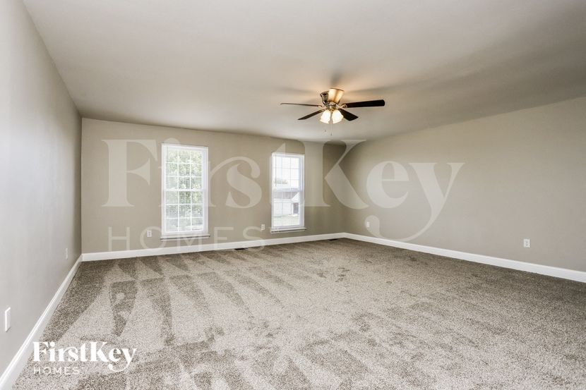 Building Photo - 75 Old Chesapeake Dr