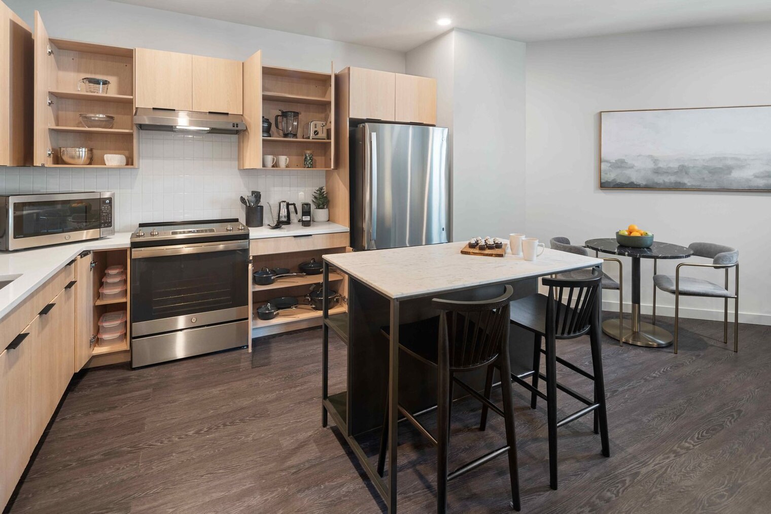 Building Photo - 150 Broad St