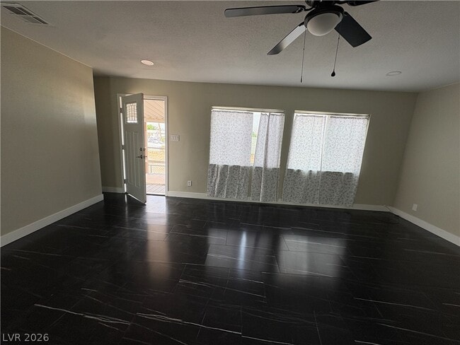 Building Photo - 223 Mojave Ln