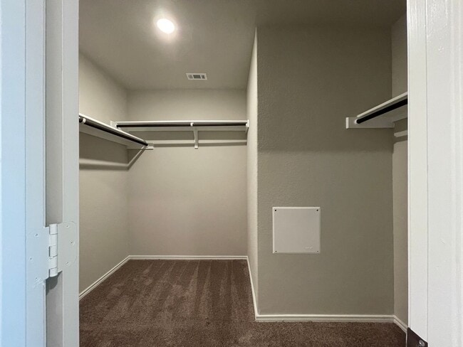Building Photo - Single family home for rent