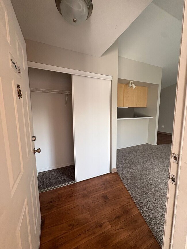 Building Photo - Pay No Rent Until 2026