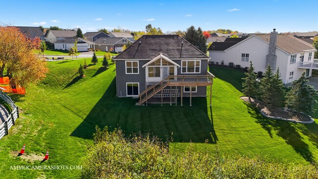 Building Photo - 2660 Harnish Dr