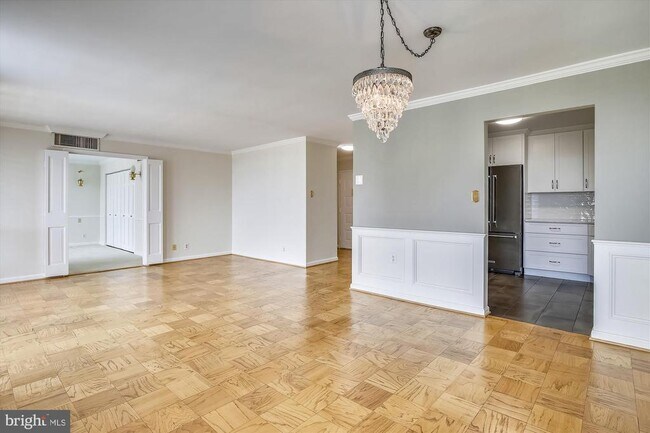 Building Photo - 6800 Fleetwood Rd