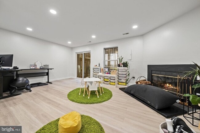 Building Photo - 12224 Wye Oak Commons Cir